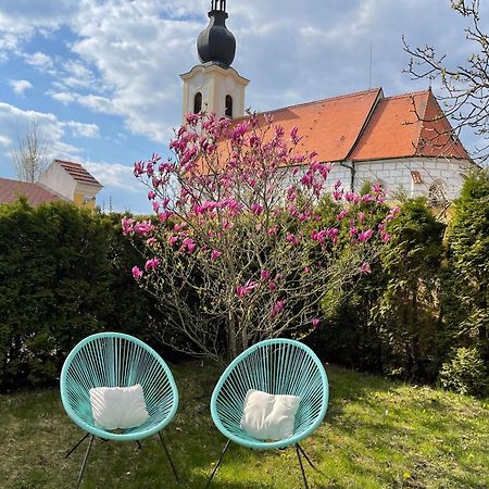 Historicky Dum U Lazni Apartment Trebon Bagian luar foto