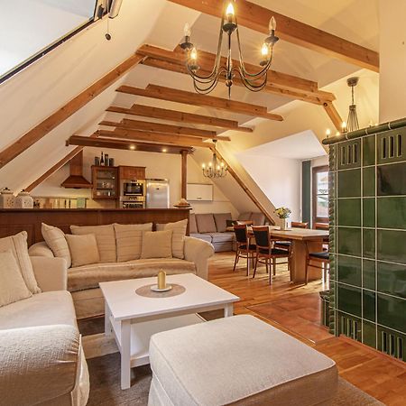 Historicky Dum U Lazni Apartment Trebon Bagian luar foto
