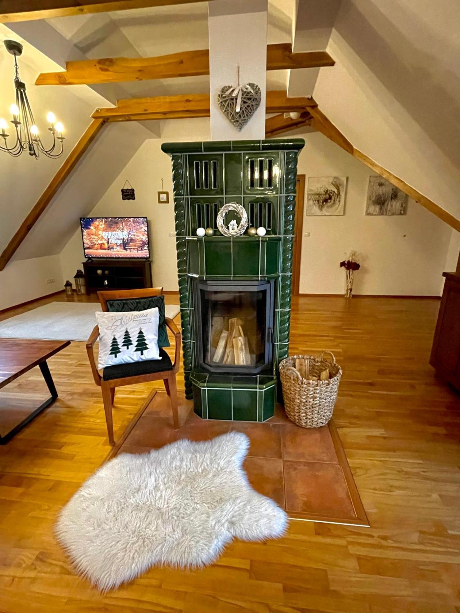 Historicky Dum U Lazni Apartment Trebon Bagian luar foto