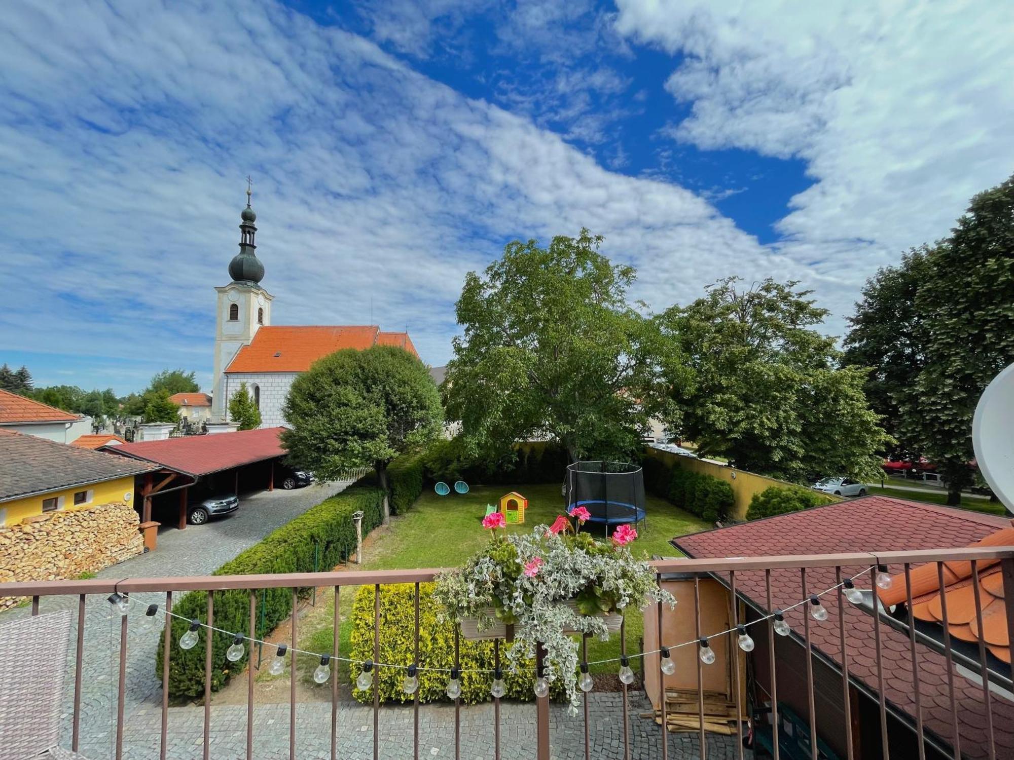 Historicky Dum U Lazni Apartment Trebon Bagian luar foto