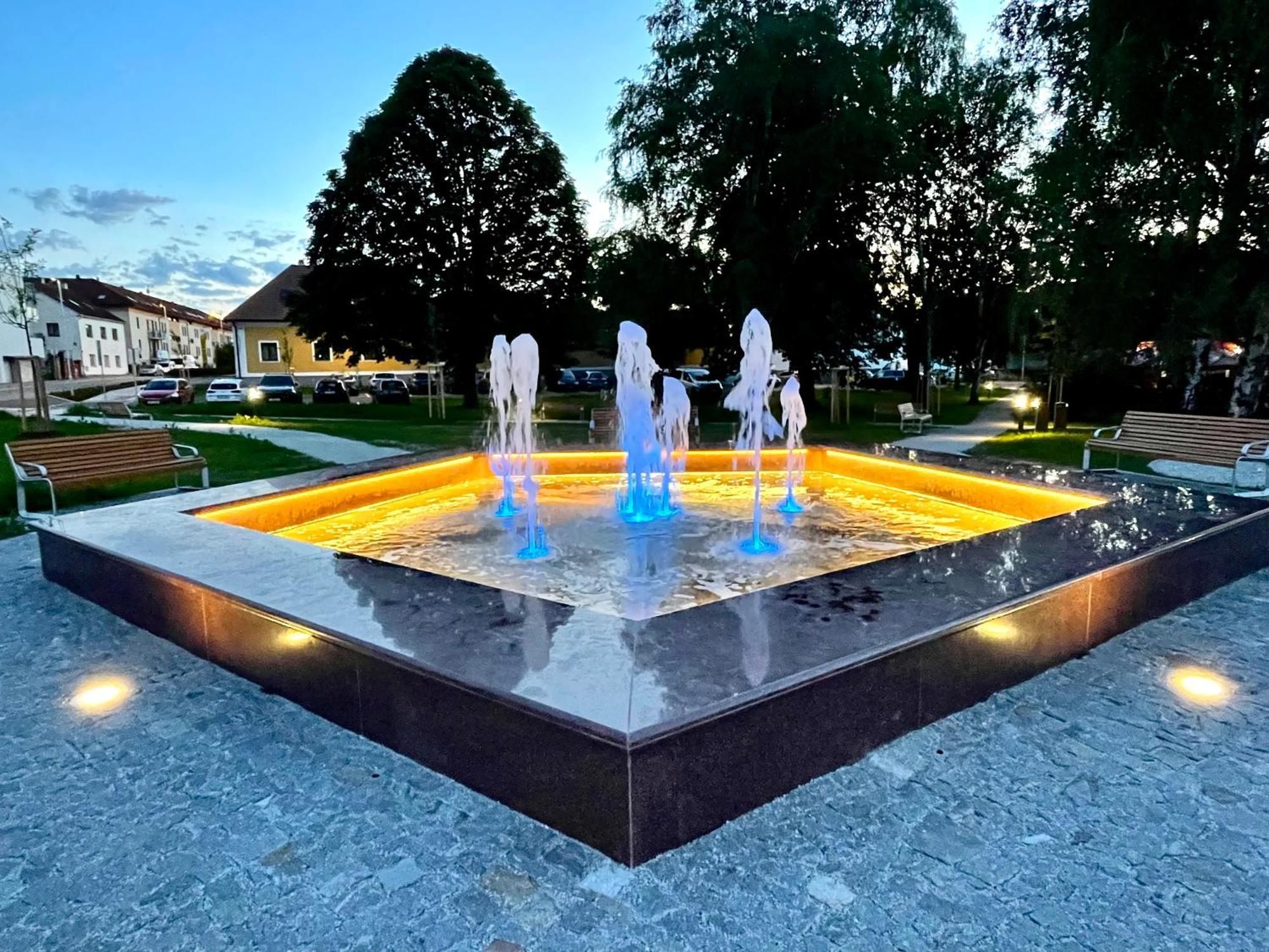 Historicky Dum U Lazni Apartment Trebon Bagian luar foto