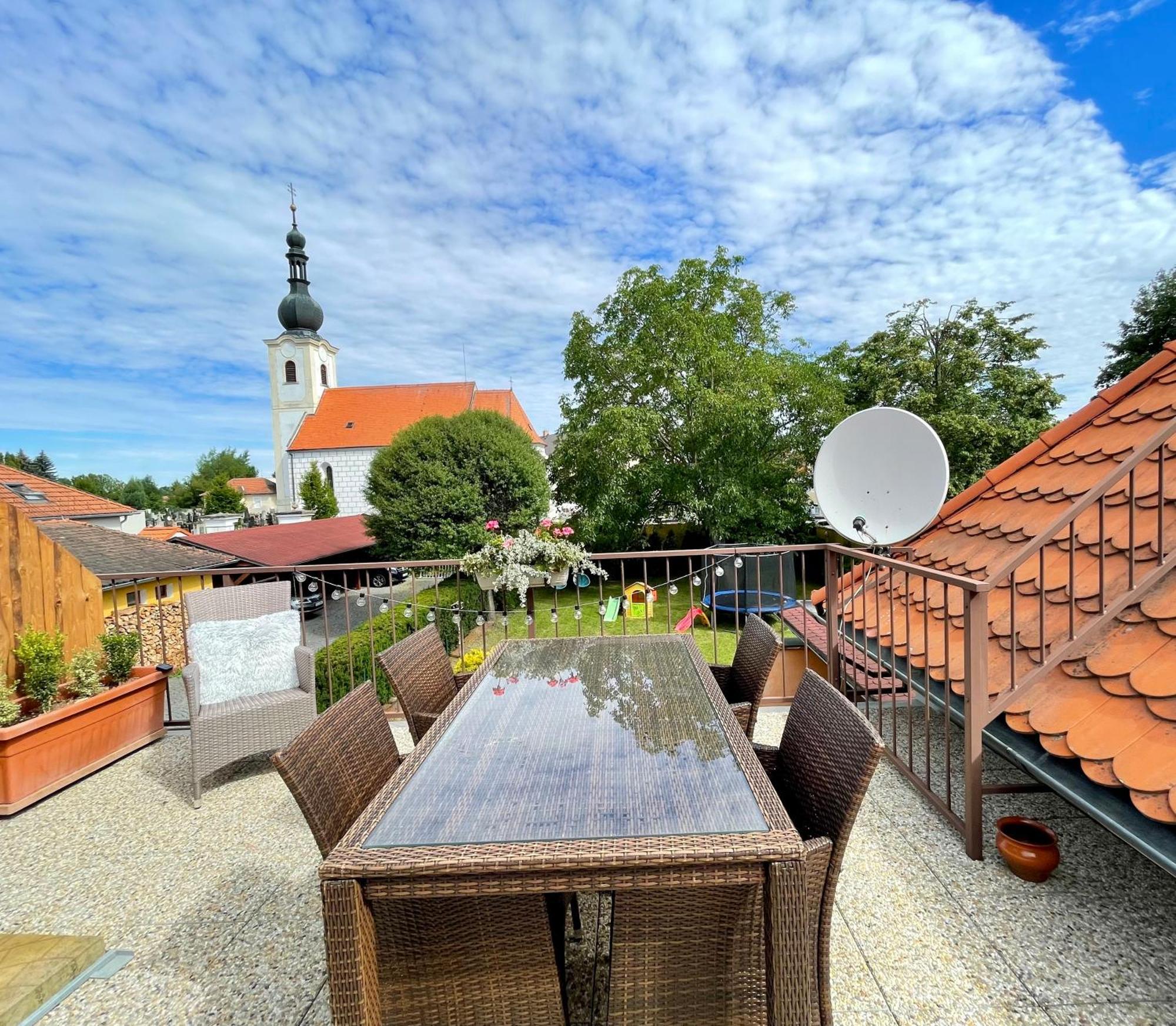 Historicky Dum U Lazni Apartment Trebon Bagian luar foto