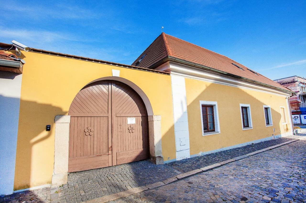 Historicky Dum U Lazni Apartment Trebon Bagian luar foto